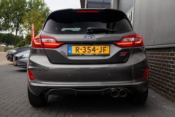 Voertuigafbeelding 4