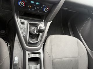 Voertuigafbeelding 16