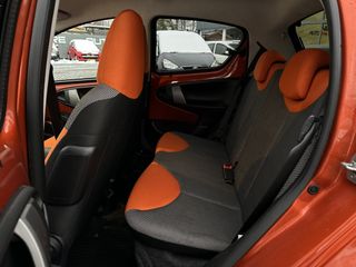 Voertuigafbeelding 11