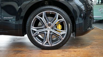 Voertuigafbeelding 11