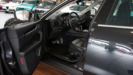 Voertuigafbeelding 19