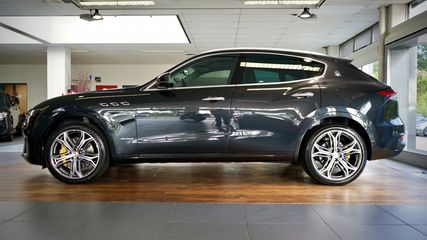 Voertuigafbeelding 4