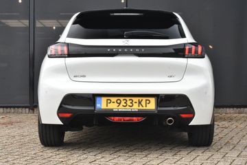 Voertuigafbeelding 4