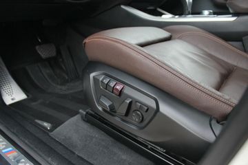 Voertuigafbeelding 42