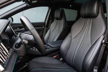 Voertuigafbeelding 32