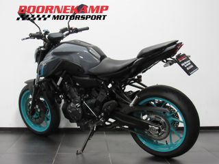 Voertuigafbeelding 4