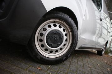 Voertuigafbeelding 17