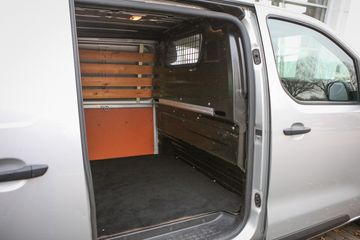 Voertuigafbeelding 25