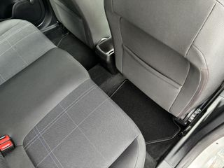 Voertuigafbeelding 38