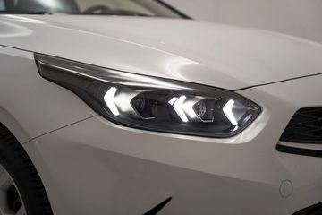 Voertuigafbeelding 28