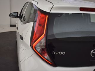 Voertuigafbeelding 10