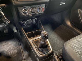 Voertuigafbeelding 18