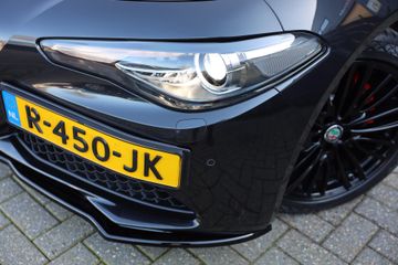 Voertuigafbeelding 16