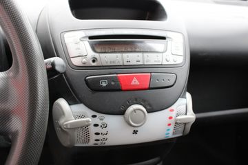 Voertuigafbeelding 14