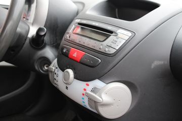 Voertuigafbeelding 8