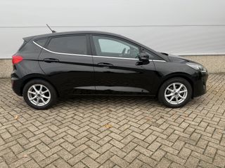 Voertuigafbeelding 21