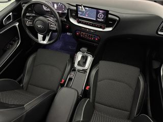 Voertuigafbeelding 17