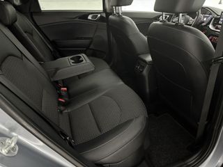 Voertuigafbeelding 36