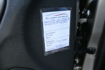 Voertuigafbeelding 18