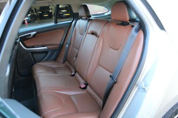 Voertuigafbeelding 7