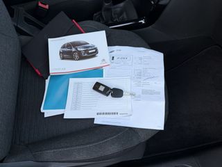 Voertuigafbeelding 14