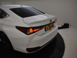 Voertuigafbeelding 19