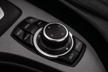 Voertuigafbeelding 24