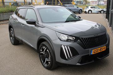 Voertuigafbeelding 6