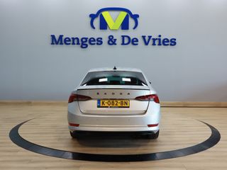 Voertuigafbeelding 4