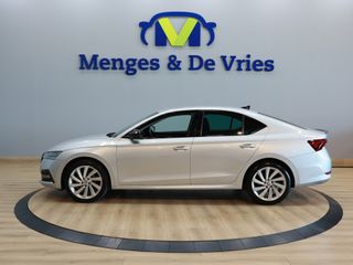 Voertuigafbeelding 6