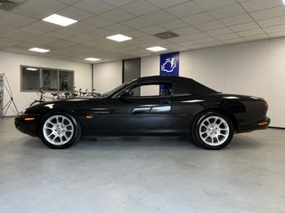 Voertuigafbeelding 4