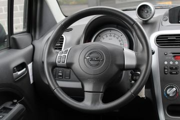 Voertuigafbeelding 11