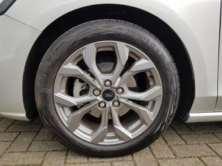 Voertuigafbeelding 13