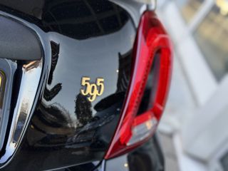 Voertuigafbeelding 8