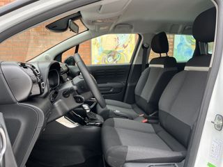 Voertuigafbeelding 12