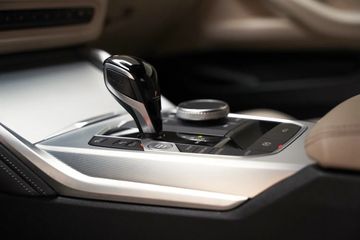 Voertuigafbeelding 27