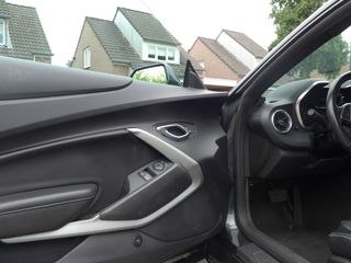 Voertuigafbeelding 6