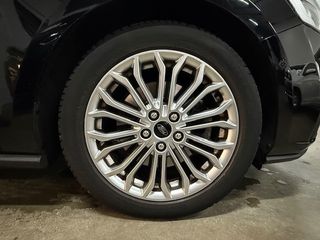 Voertuigafbeelding 17