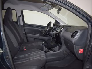 Voertuigafbeelding 11