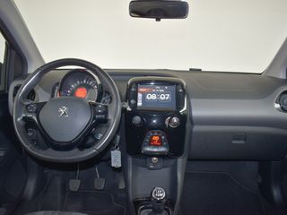 Voertuigafbeelding 12