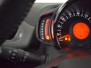 Voertuigafbeelding 16