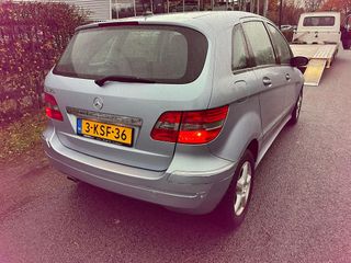 Voertuigafbeelding 2