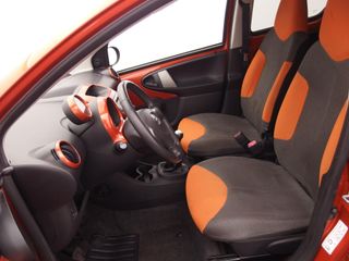 Voertuigafbeelding 16