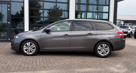 Voertuigafbeelding 6