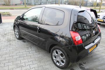 Voertuigafbeelding 7