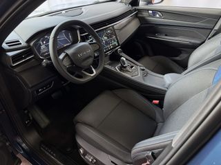 Voertuigafbeelding 10