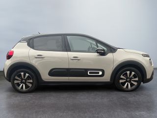 Voertuigafbeelding 4