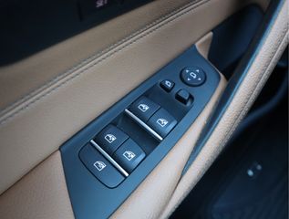 Voertuigafbeelding 38