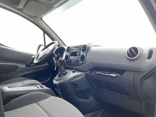 Voertuigafbeelding 6