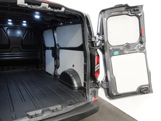 Voertuigafbeelding 8